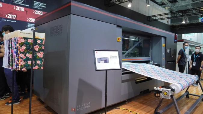 008PG国际裁缝数码直喷印花机